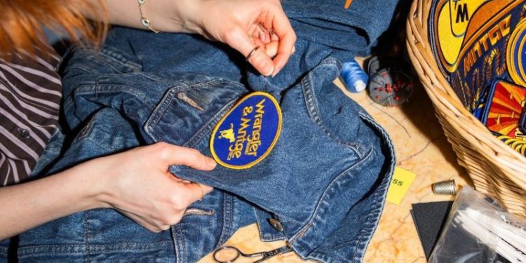 Jean Manufacturer Wrangler Unveils NFC-Chipped Traceable Vintage Denims