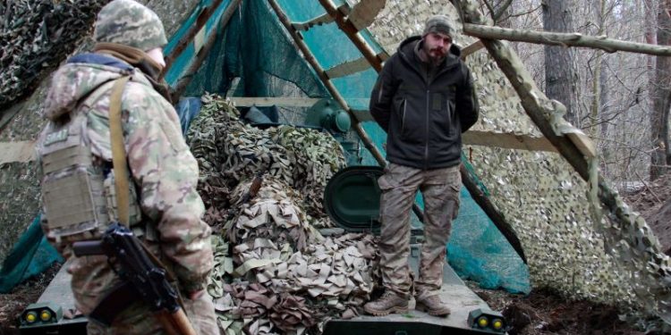 As US Congress stalls on aid, Ukrainian soldiers head to the frontlines knowing they don’t have enough ammunition