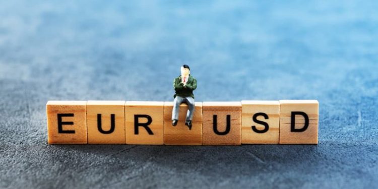 GBPUSD is back above 1.2600, what about EURUSD?