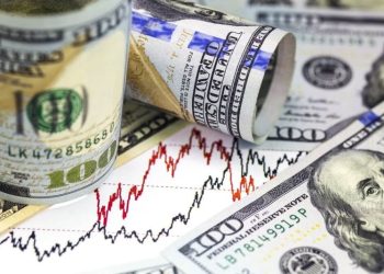 U.S. Dollar Rises but Remains Below the Recent 12-Week High