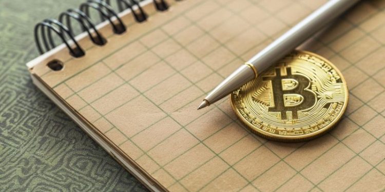 Legal Pad with ‘Buy Bitcoin’ Note Shown Behind Janet Yellen Fetches $1 Million in Auction