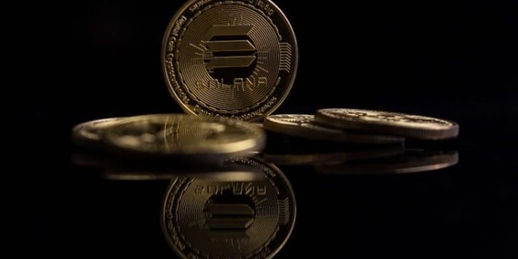 Solana Price Prediction as SOL Pushes Toward $170 – $1,000 SOL Possible By June?