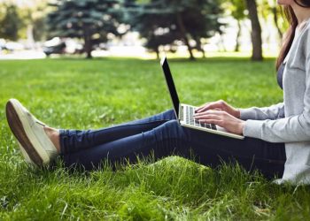 Why companies are canceling summer Fridays