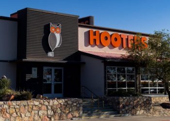 Hooters to close ‘underperforming’ restaurants amid broader industry woes