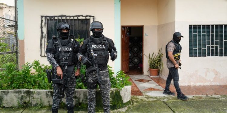 Cocaine and bananas: Why the US may get asked to help Ecuador tackle gang violence