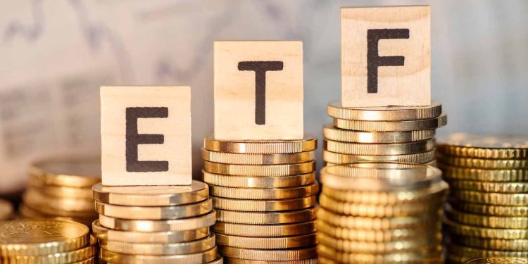 Crypto ETFs Extend Outflows on March 20 as Institutional…