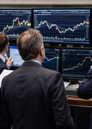 US stock open higher: S&P eyes new ATH, Dow jumps 0.3%