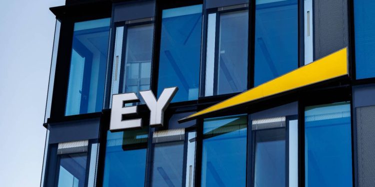 Ernst & Young drops stunning take on the economy as oil jumps