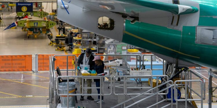 Fresh China deal gives hope for whipsawed Boeing shares