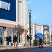 Mall retail giant closes stores, then admits business mistakes