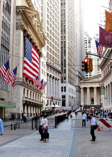 Why a hawkish Fed isn’t scaring Wall Street