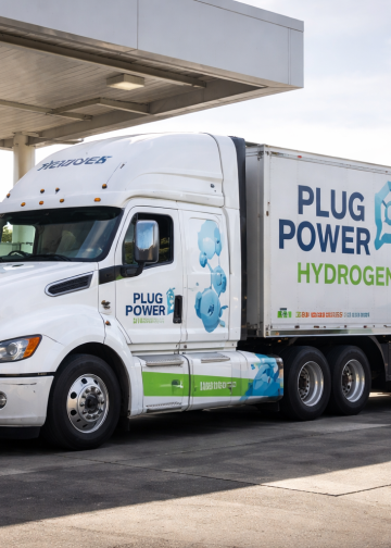 Plug Power stock just suffered a harsh reversal: buy the dip or sell the rip?