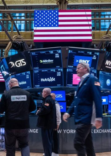 Oppenheimer doubles down on stock market outlook for 2026