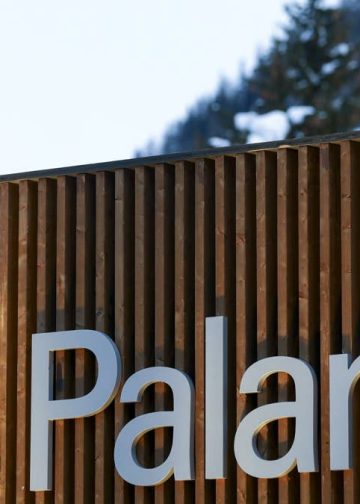 Palantir flashes a warning signal Wall Street can’t ignore