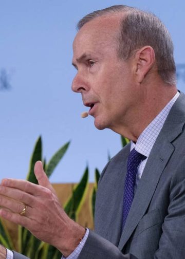 Chevron makes critical move to sidestep Iran oil risk