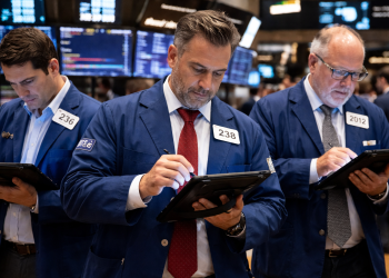 Dow rises 140 points as chip stocks rebound ahead of Big Tech earnings